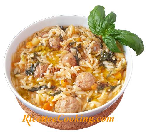 Pasta risottata all'ortolana con polpettine di salsicce